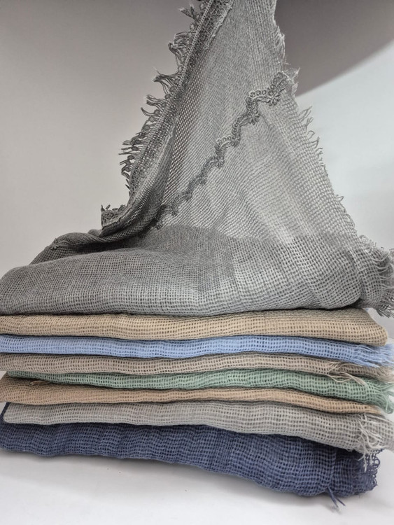 شال حصیری دور ریش وارداتی دور ریش سر خور عالی اصلا لیز نیستش