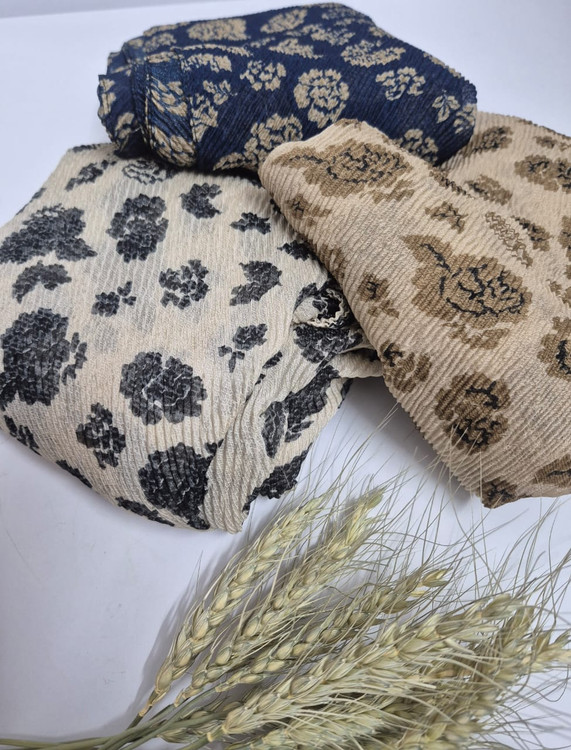 سه رنگ جذاب شال پلیسه گل گلی نخ پنبه مجوعه خانم شال