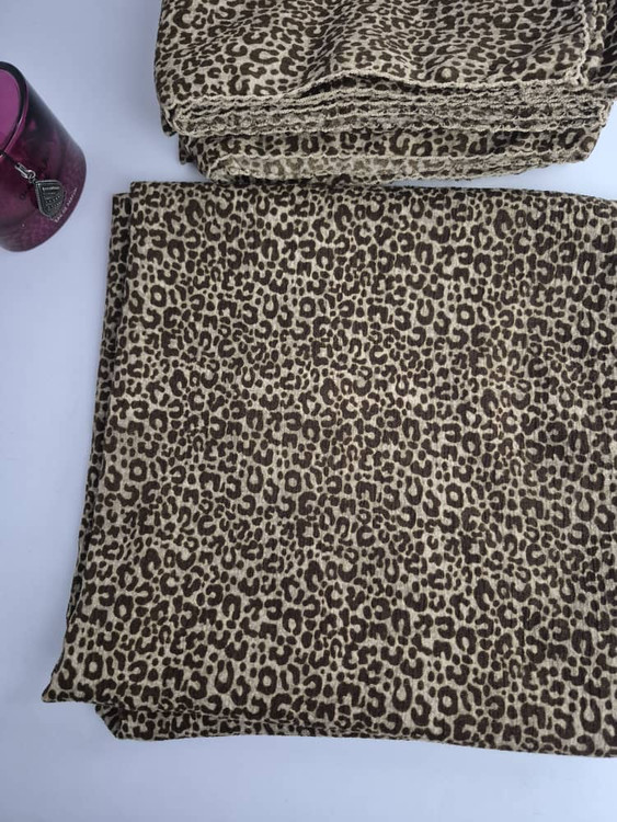 شال پلنگی وارداتی با کیفیت عالی و جذاب درمجموعه خانم شال