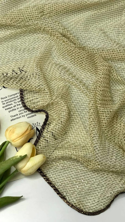 نمای نزدیک شال نخی وارداتی جنس خاویاری