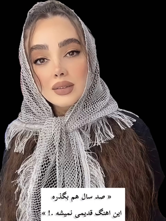 مینی اسکارف لبه ریش دار وارداتی مخصوص استایلهای مهمانیها و مجالس و دورهمی ها