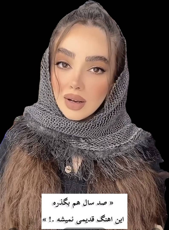 مینی اسکارف لبه ریش دار وارداتی با کیفیت عالی و سر خور بی نظیر