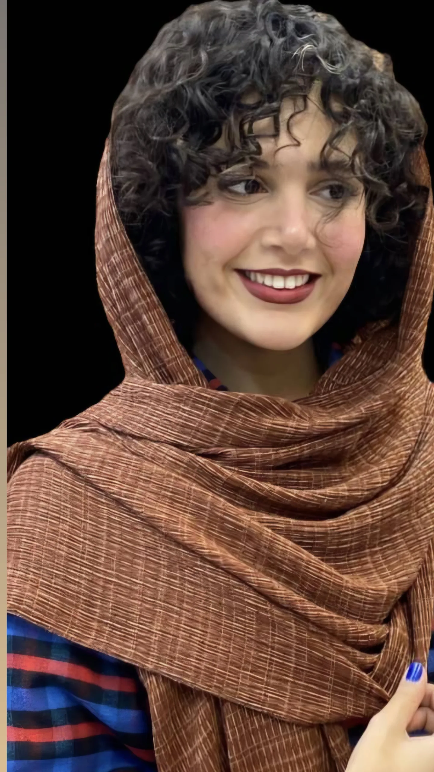 شال نخی منگوله دار چوبی چهار فصل